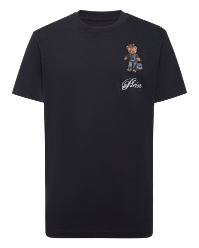 Roundneck T-Shirt Hotel Teddy Bear Teddy Bear