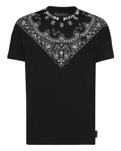 Round Neck T-Shirt Paisley Bandana