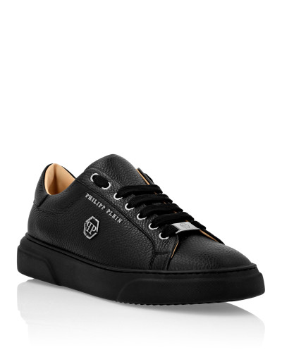 Leather Lo-Top Sneakers Hexagon
