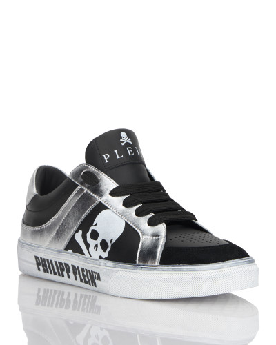 Low-Top Leather Sneakers Retrokickz TM