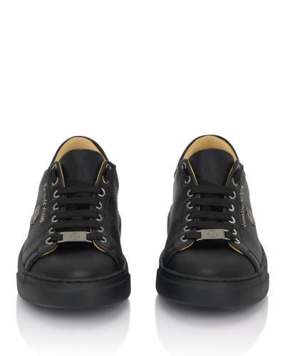 Leather Lo-Top Sneakers Hexagon