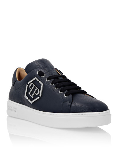 Leather Lo-Top Sneakers Hexagon