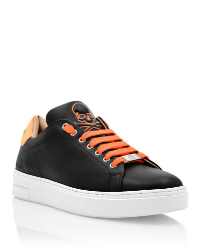 Leather Lo-Top Sneakers Skull and Plein