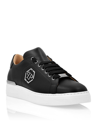 Nappa Leather Lo-Top Sneakers Hexagon