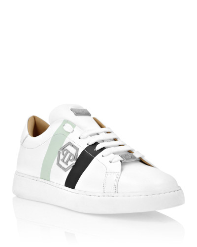 Leather Lo-Top Sneakers Hexagon