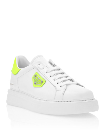 Low-Top Sneakers Titan Plein
