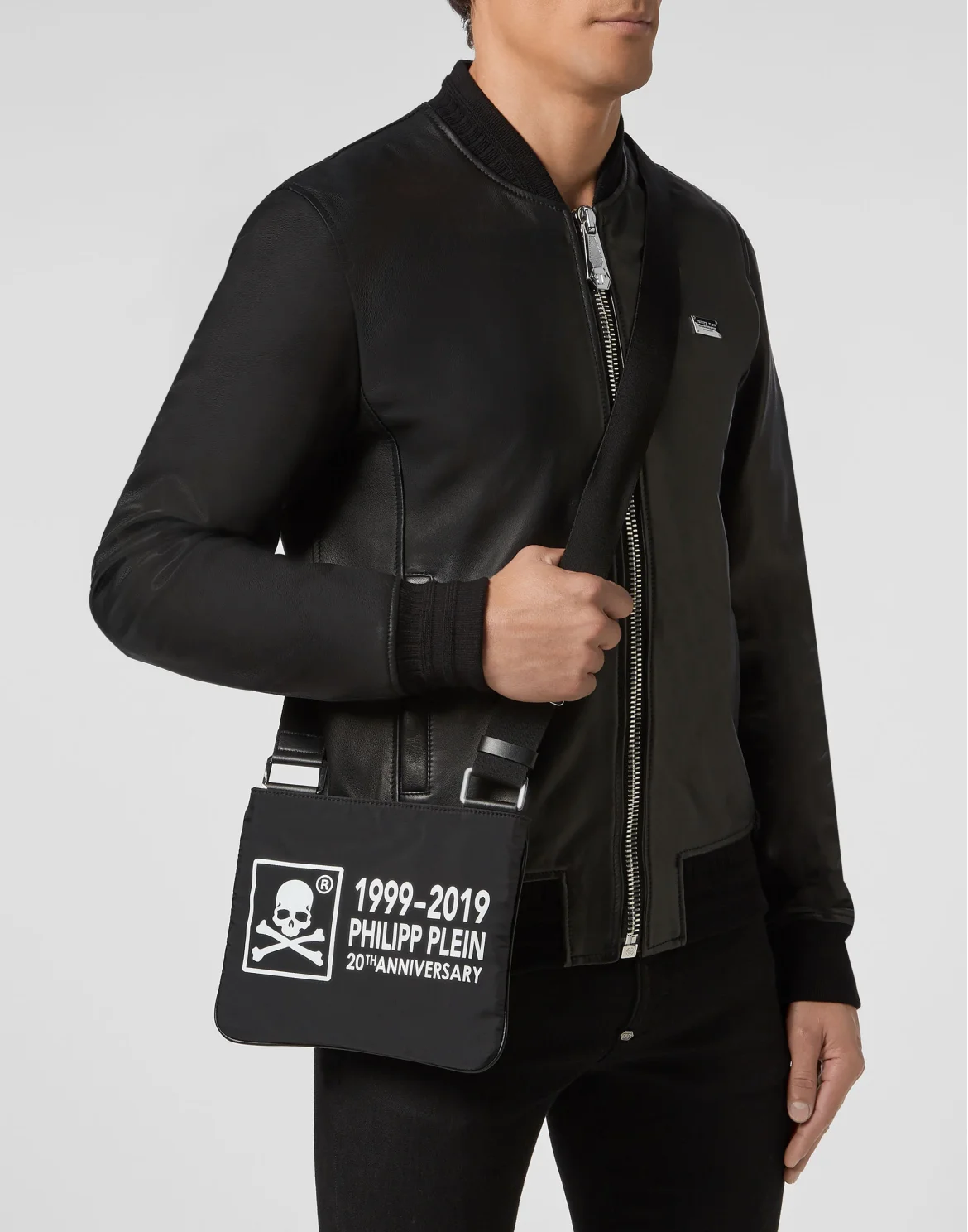 Cross body Anniversary 20th, цвет: Черный