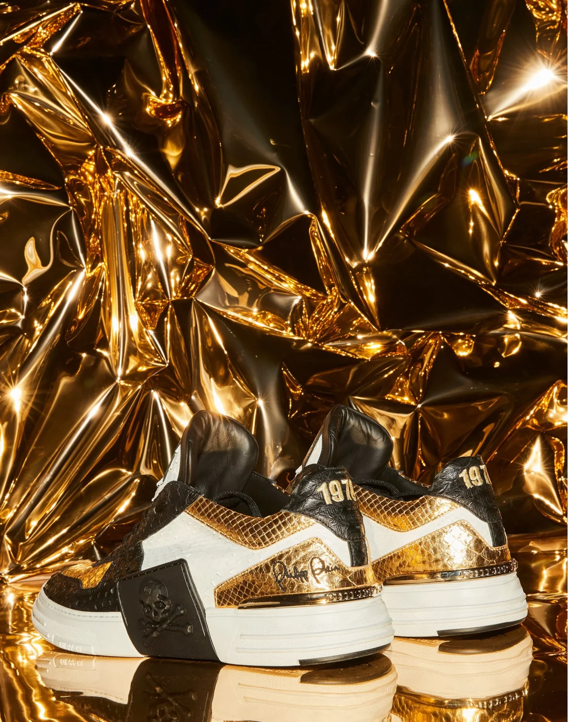LO-TOP SNEAKERS PHANTOM KICK$ PYTHON GOLD SKULL, цвет: Черный