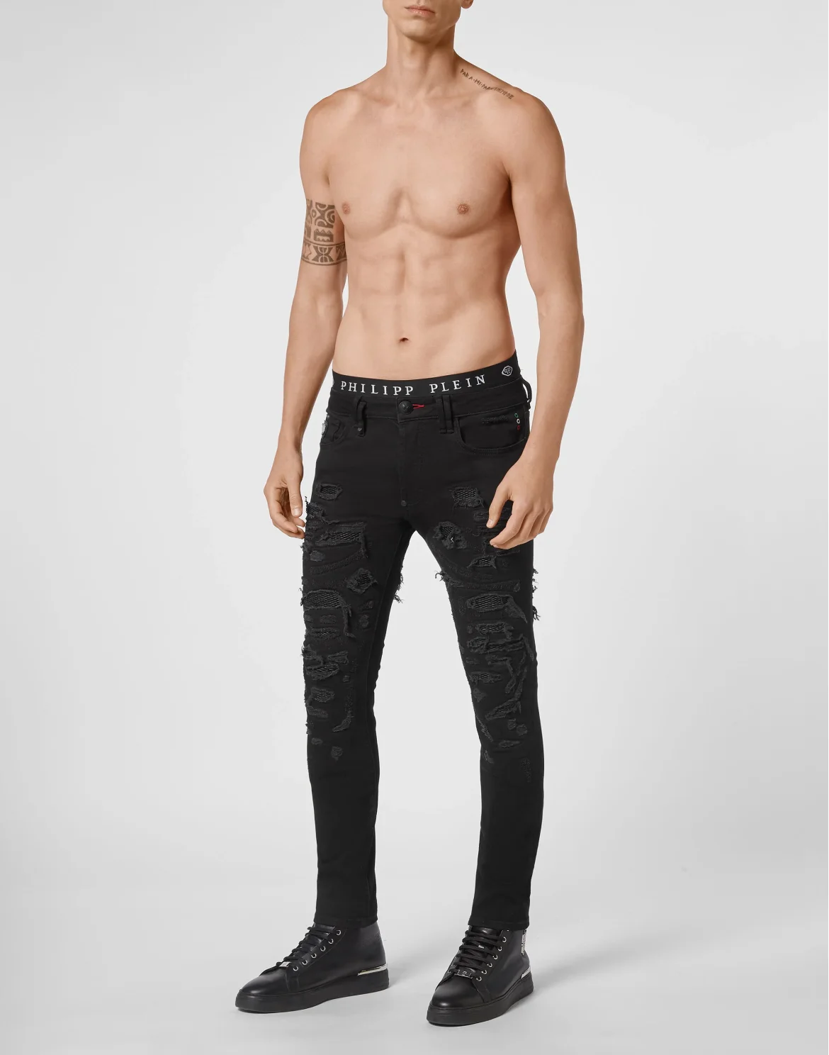 Denim New Skinny Fit Destroyed, цвет: Черный