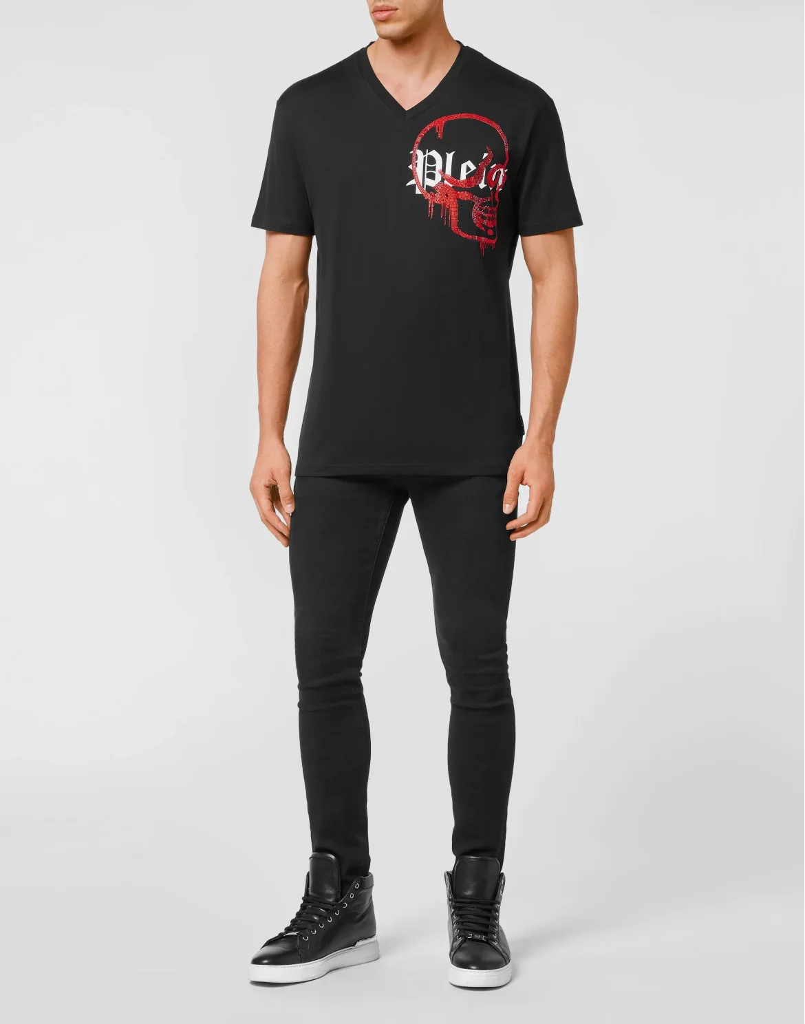 T-shirt V-Neck SS Graffiti with Crystals, цвет: Черный