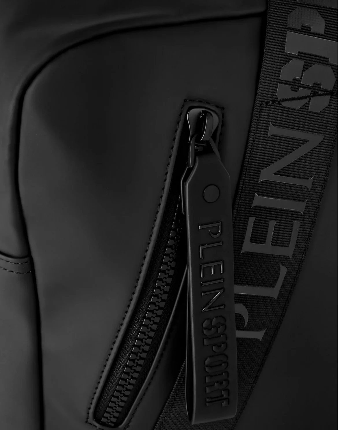 DUFFLE BOSTON, цвет: Черный