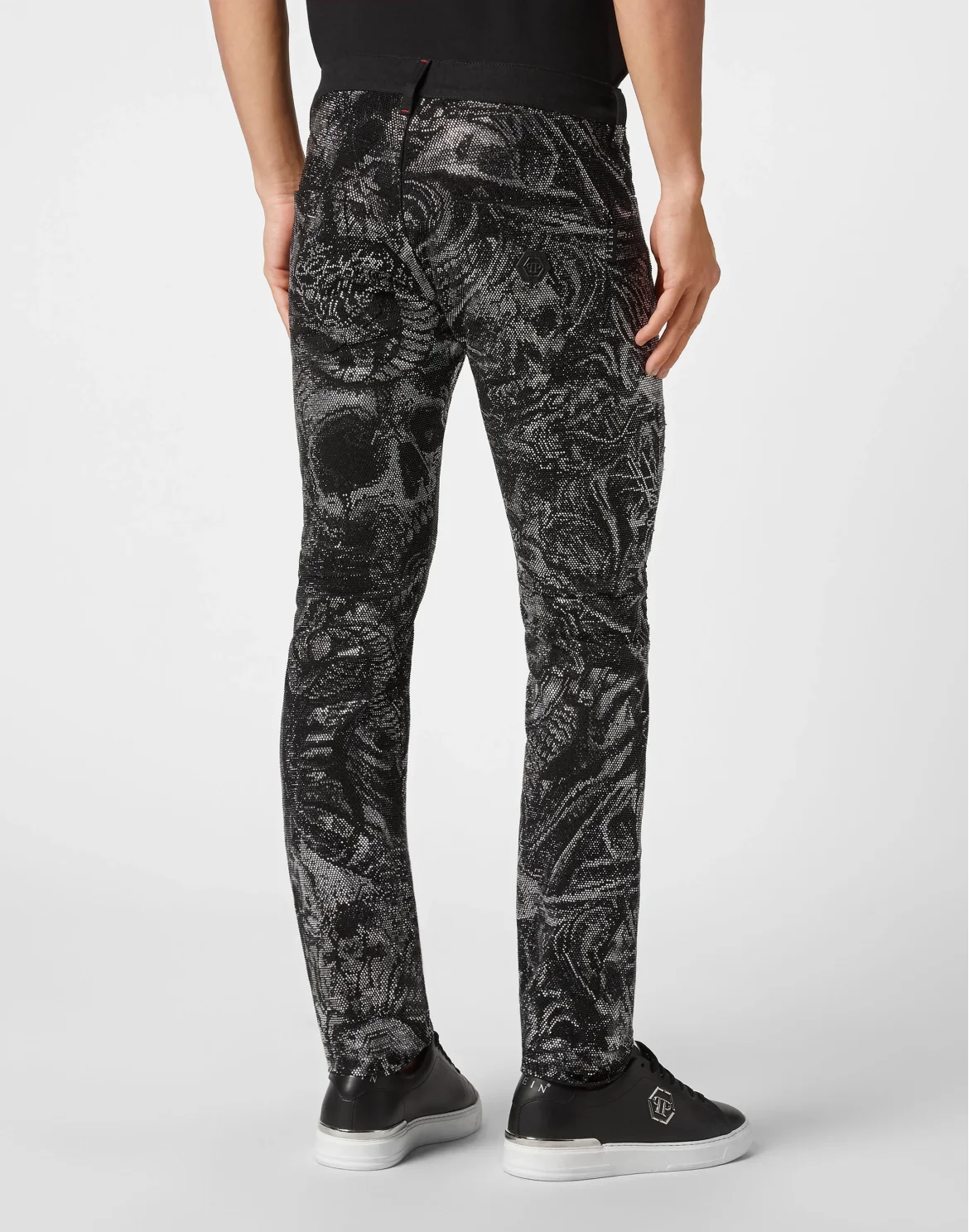 Denim Trousers Rock Star Fit with Crystals Tattoo, цвет: Черный