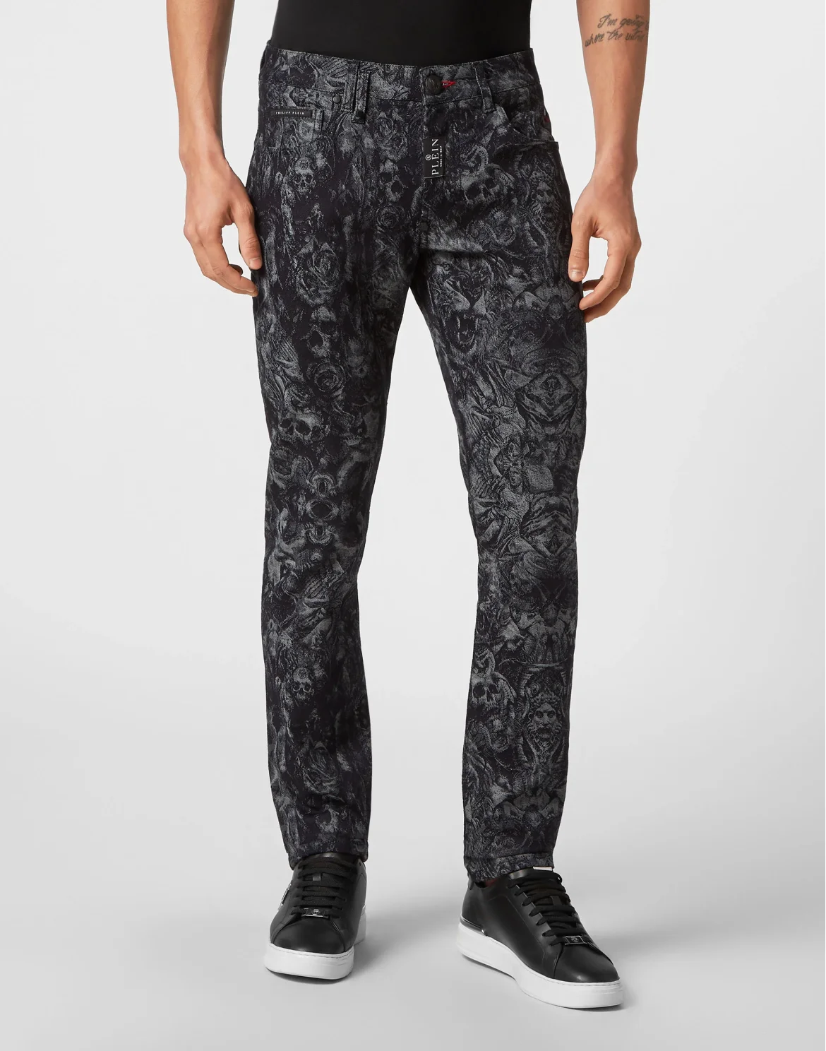 Denim Trousers Super Straight Cut Fit Tattoo, цвет: Черный