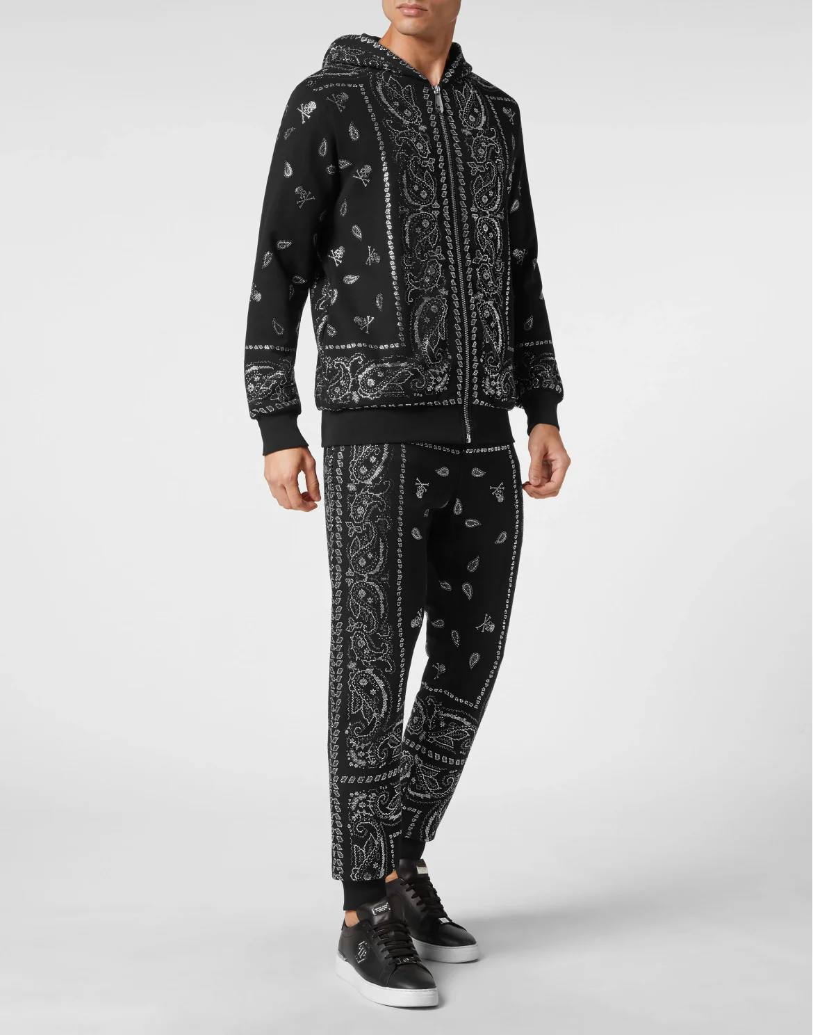 Jogging Tracksuit: Hoodie Sweatjacket/Trousers Paisley Bandana, цвет: Черный