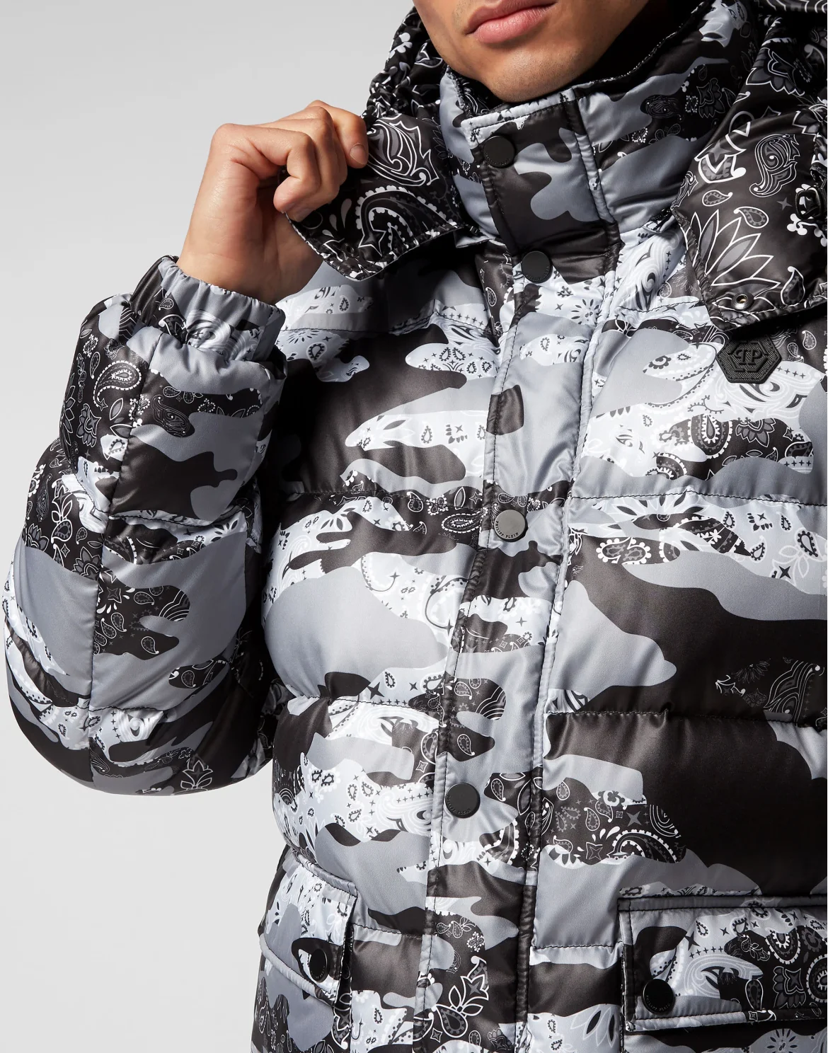 Nylon Puffer Jacket Camouflage, цвет: Черный