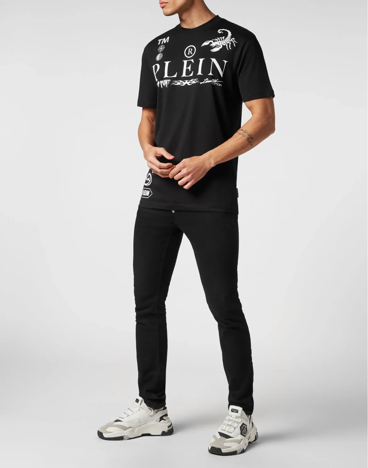 T-shirt Round Neck SS Logos, цвет: Черный