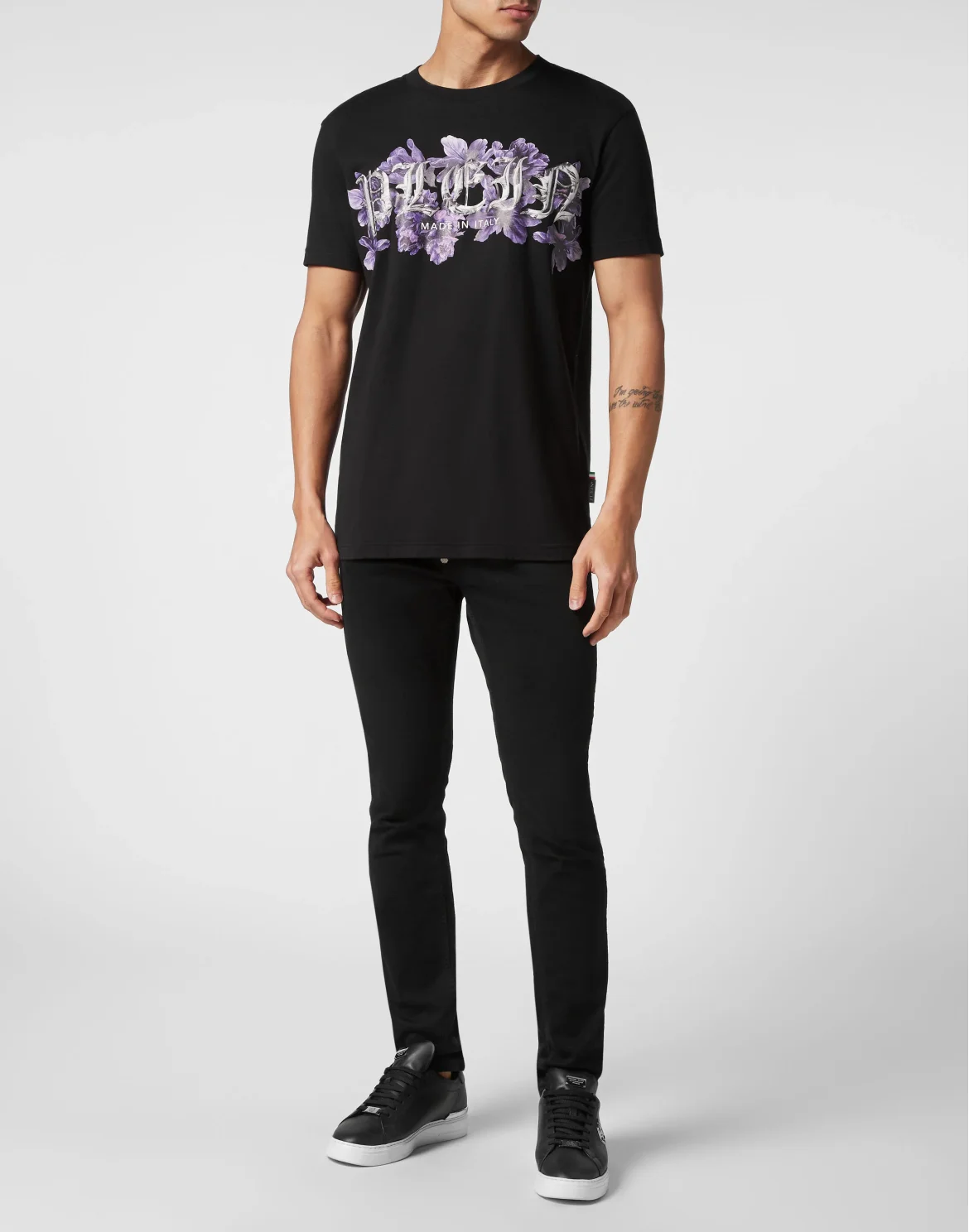 T-shirt Round Neck SS Flowers, цвет: Черный