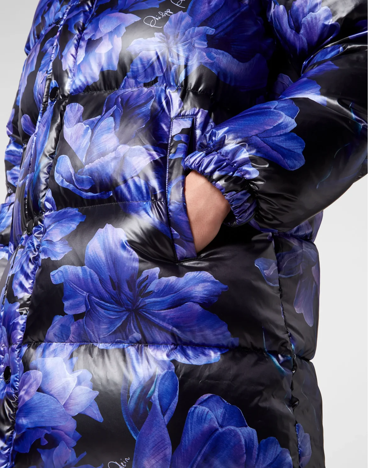 Nylon Superlong Down Jacket Flowers, цвет: Черный