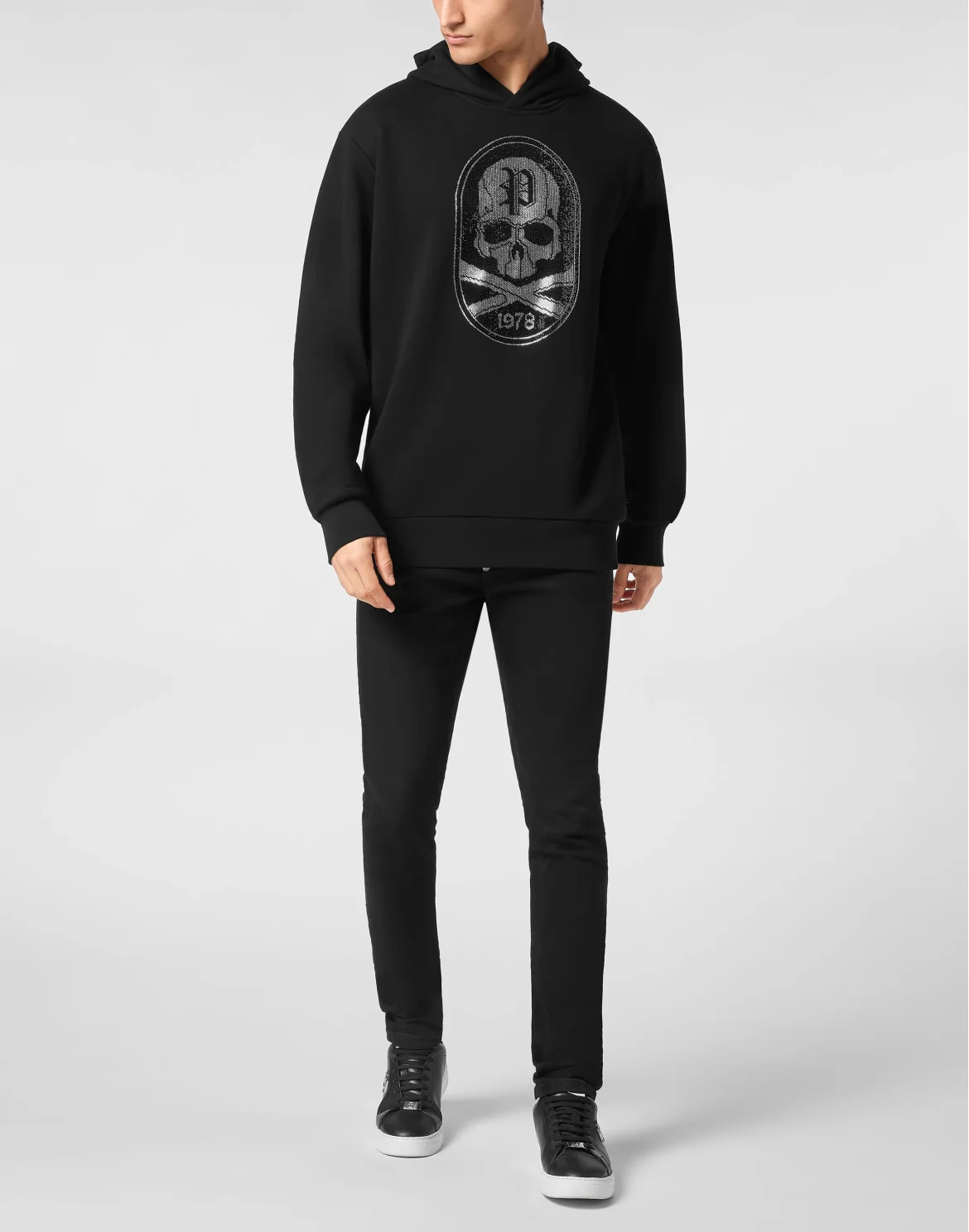 Hoodie Sweatshirt With Patch Skull&Bones, цвет: Черный