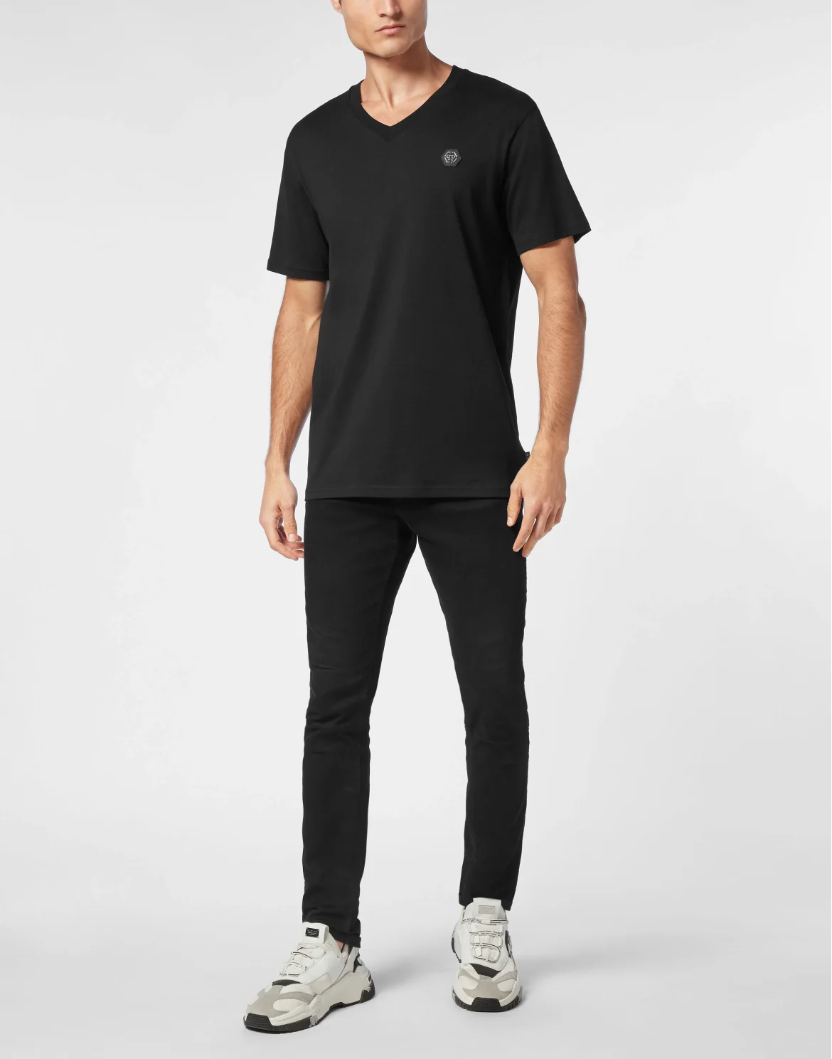 T-shirt V-Neck SS Skull&Bones, цвет: Черный