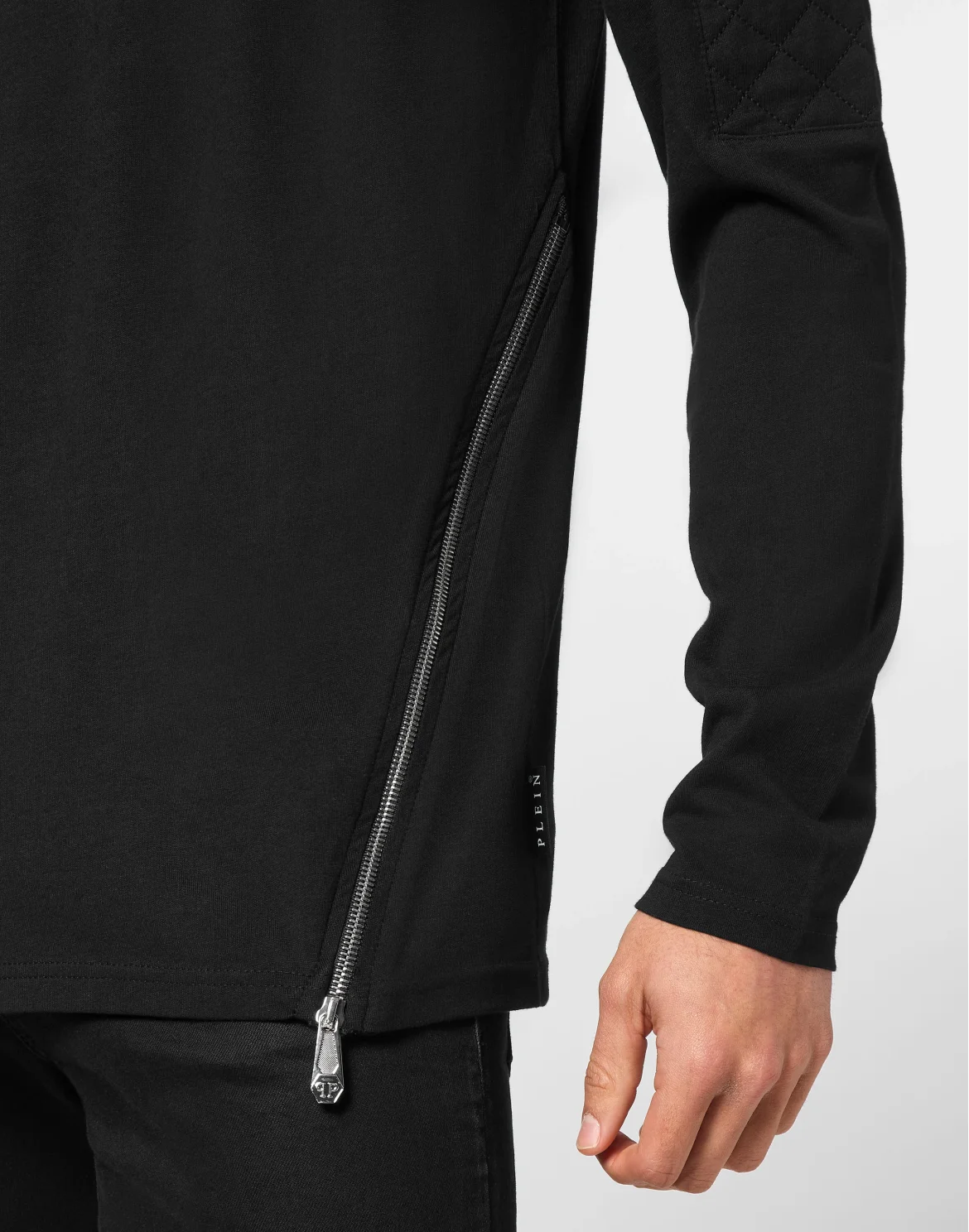 T-shirt Round Neck LS Studs, цвет: Черный