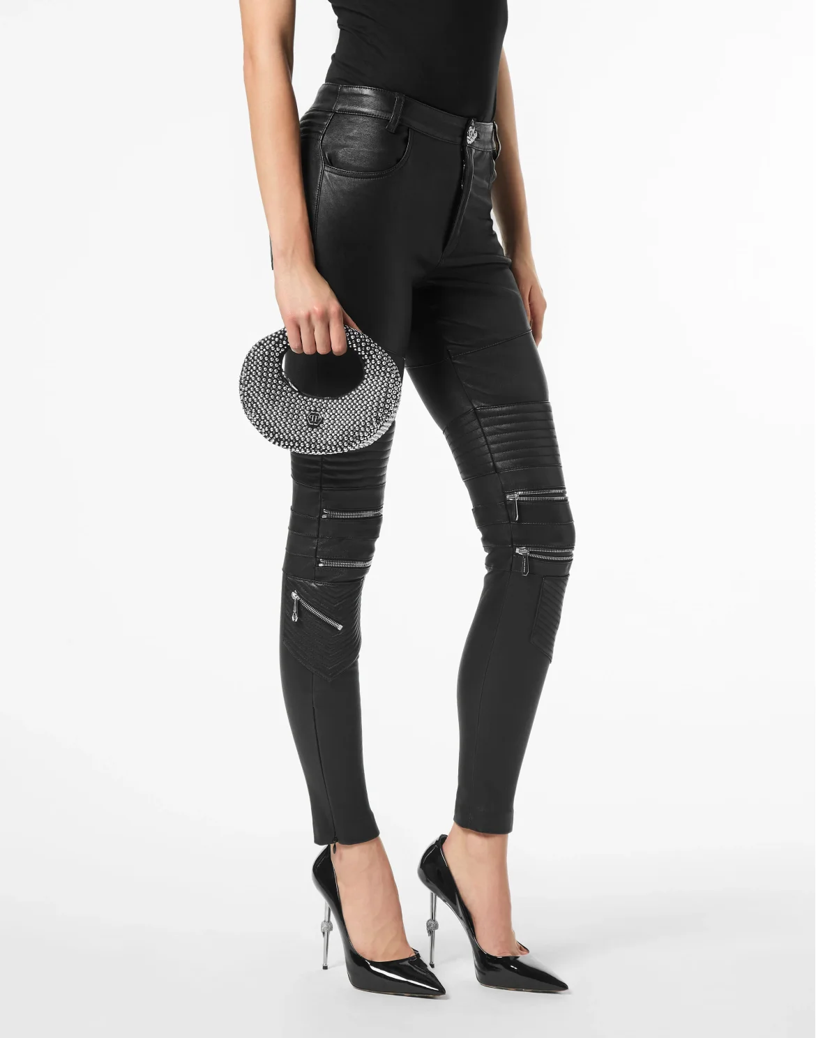Rounded Small Bag All-Over Studs, цвет: Черный
