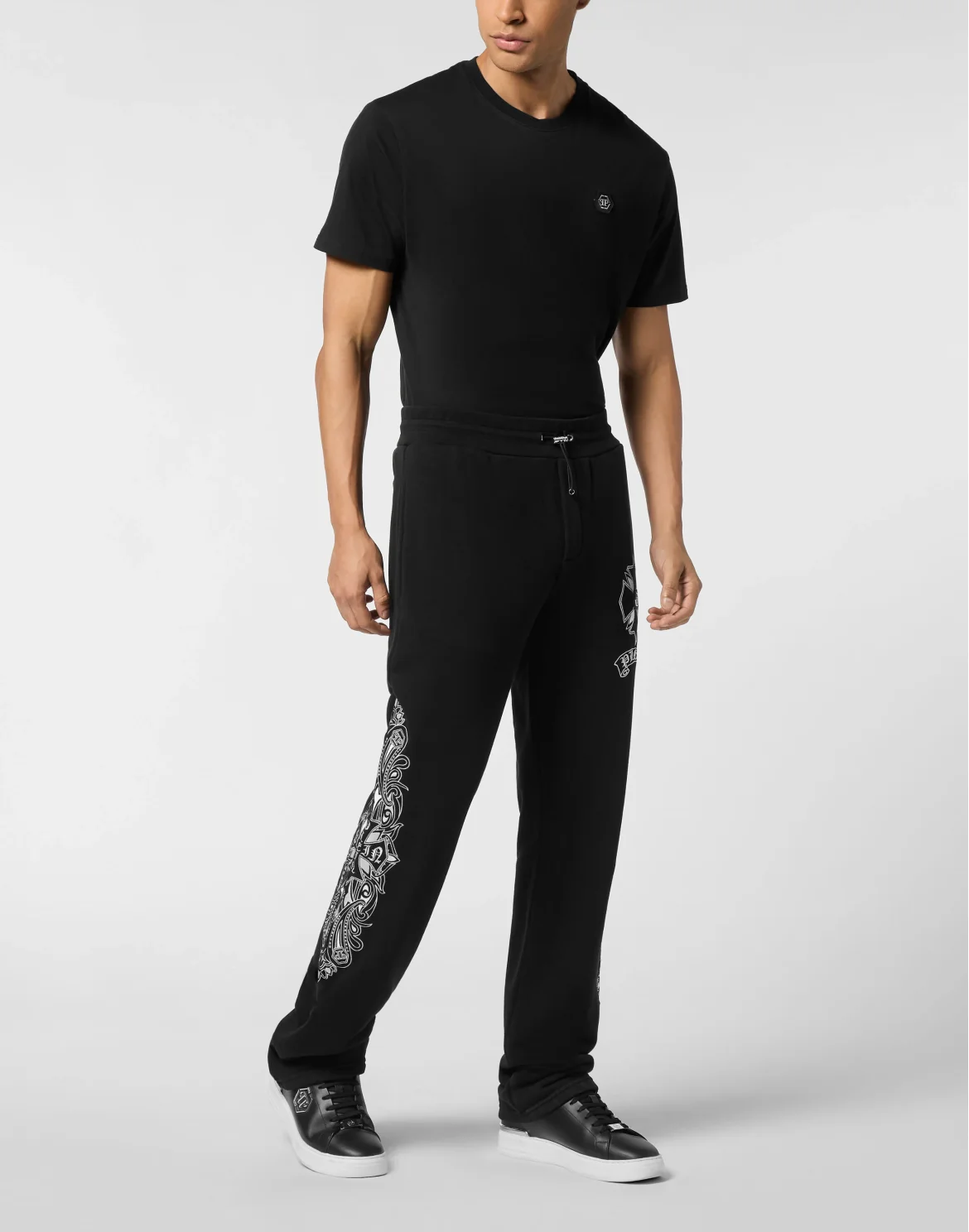 Embroidered Jogging Pants Chrome Crest, цвет: Черный