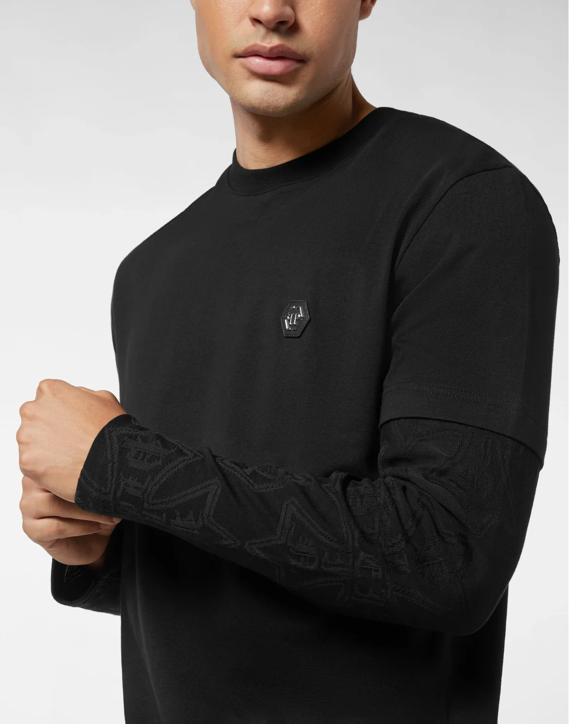 Double-Sleeved Longsleeve T-Shirt Jacquard Crest, цвет: Черный