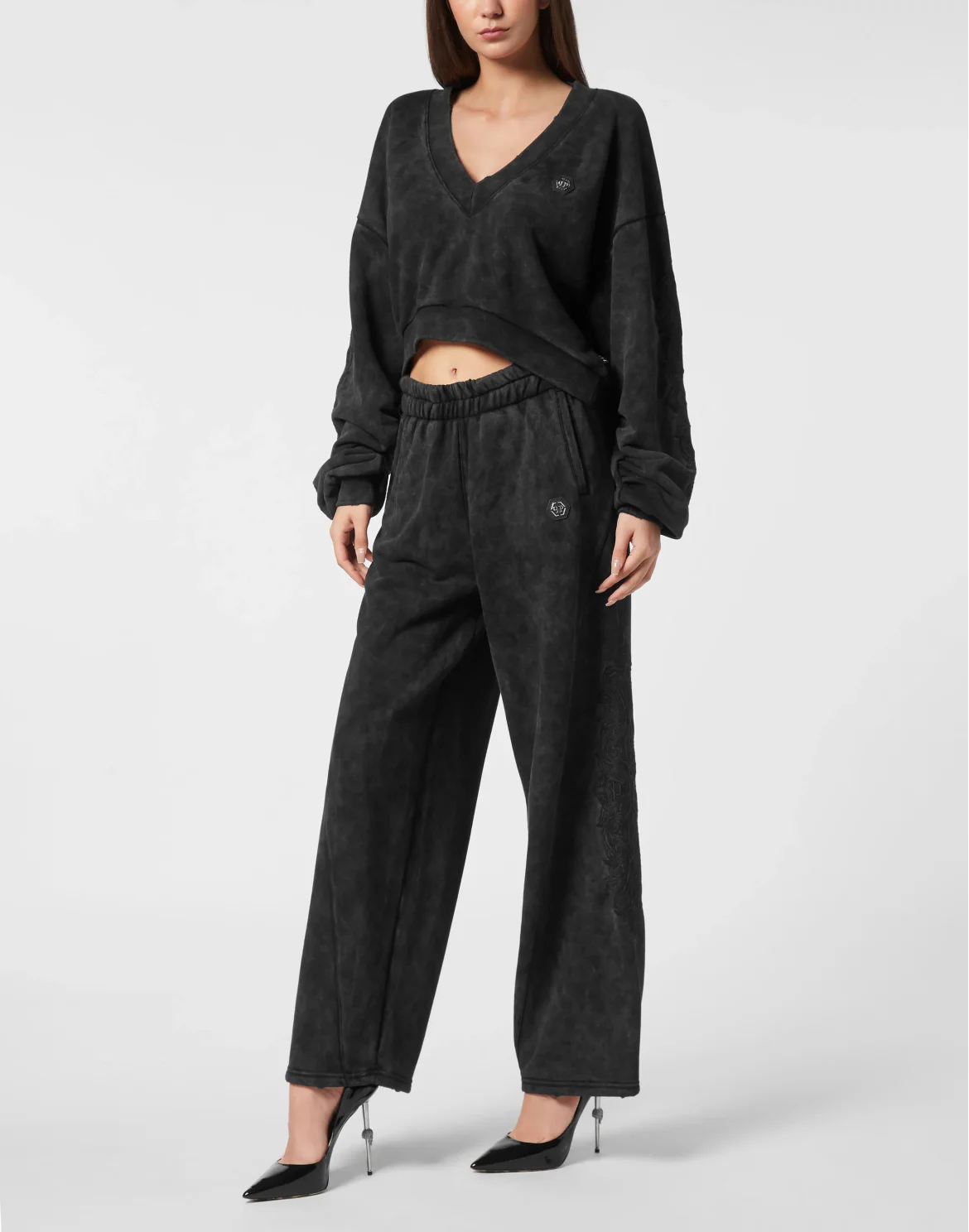 Washed V-Neck Sweatshirt Piercing, цвет: Черный