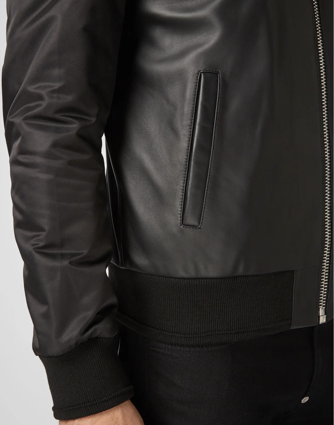 Leather Bomber, цвет: Черный
