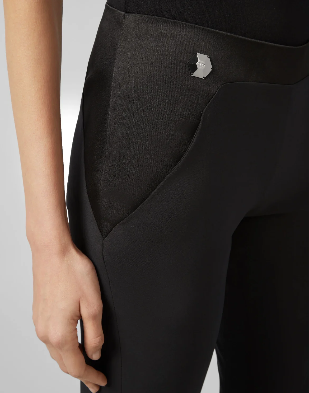 Long Trousers Crystal, цвет: Черный