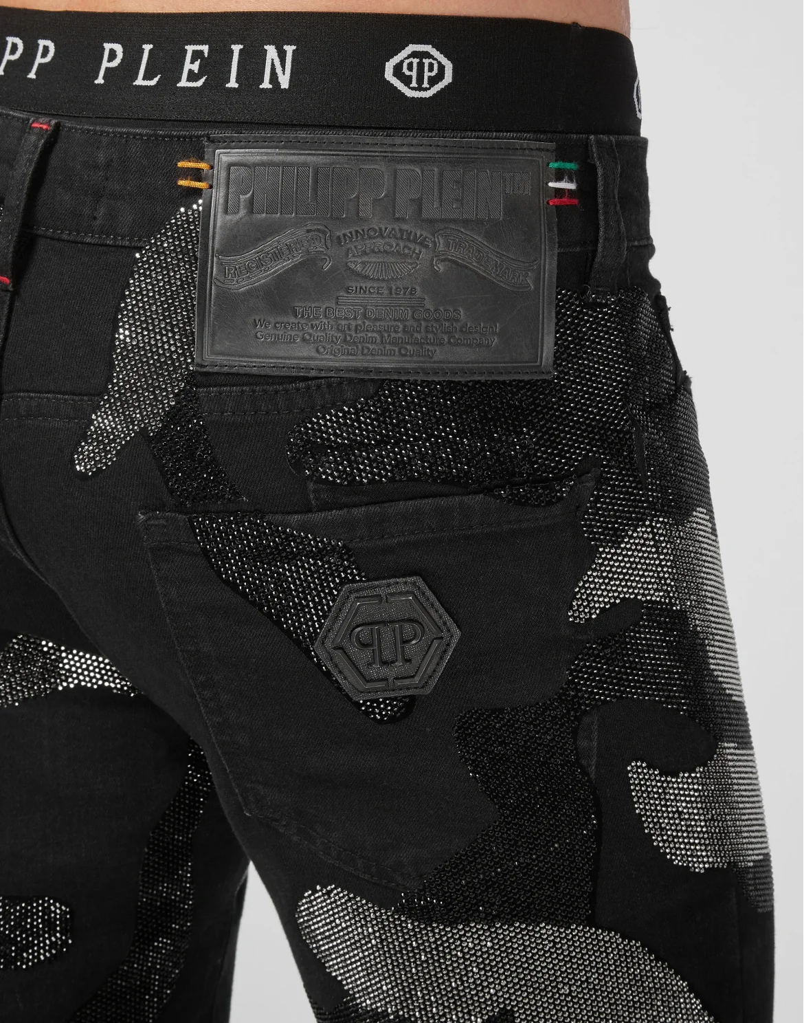 Super Straight Cut Camouflage, цвет: Черный