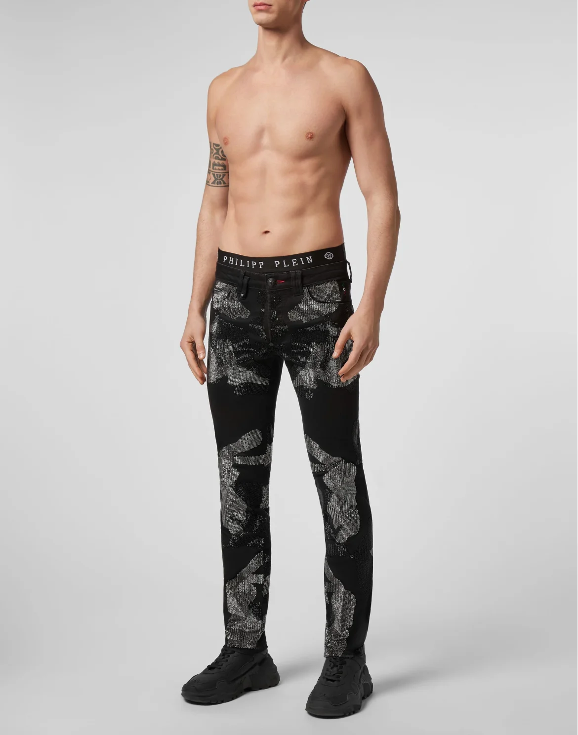 Super Straight Cut Camouflage, цвет: Черный