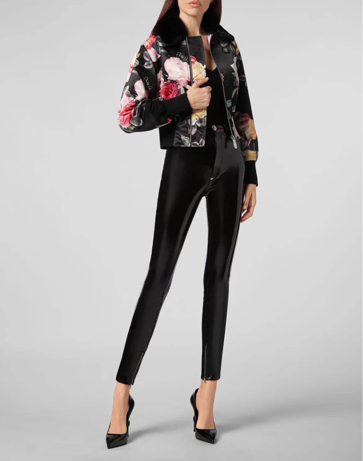 Bomber Painted Flowers, цвет: Черный