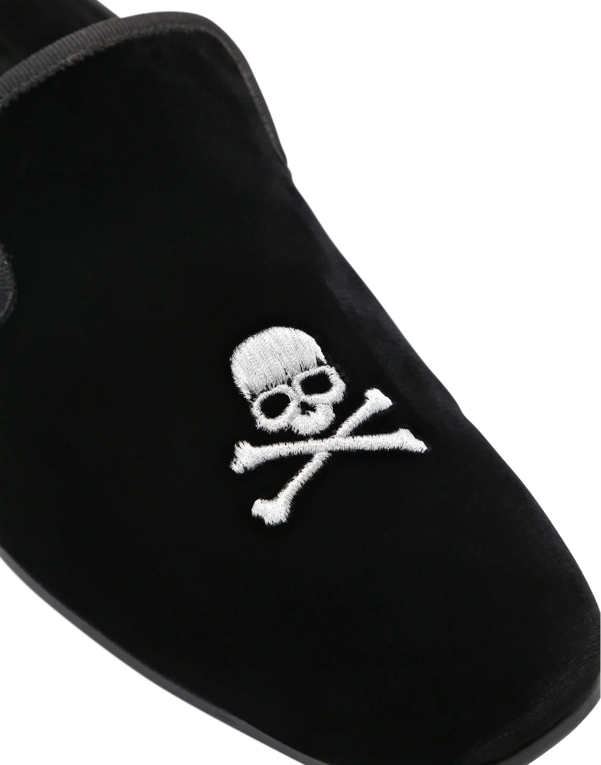 Velvet Loafers Embroidery Skull, цвет: Черный