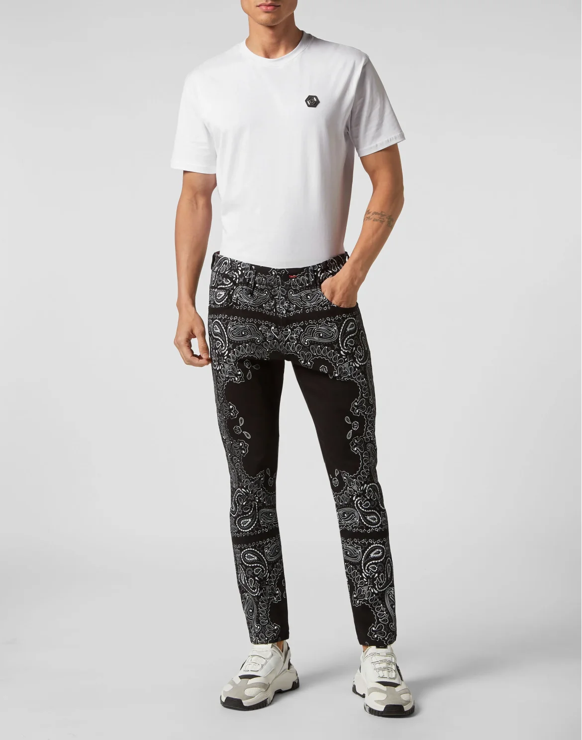 Denim Trousers Skinny Fit Paisley Bandana, цвет: Черный