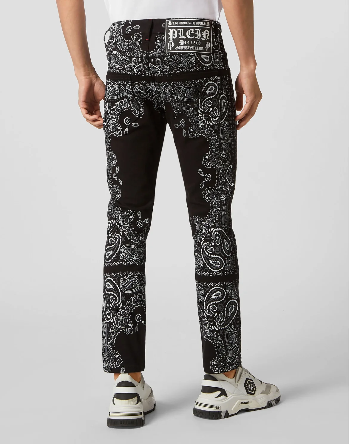 Denim Trousers Skinny Fit Paisley Bandana, цвет: Черный