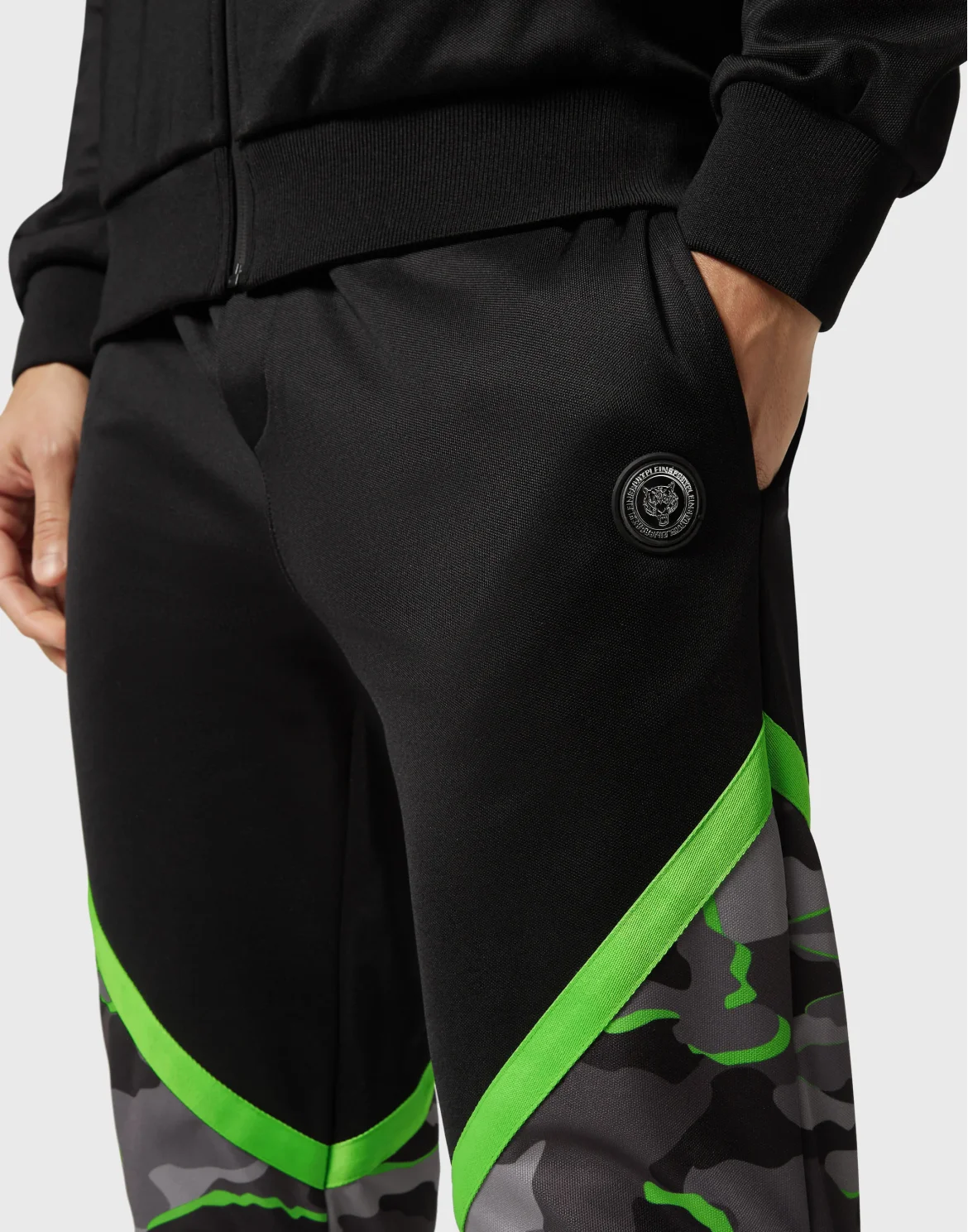 Jogging Tracksuit: Top/Trousers Neon Amazon Edition (Camouflage), цвет: Зеленый