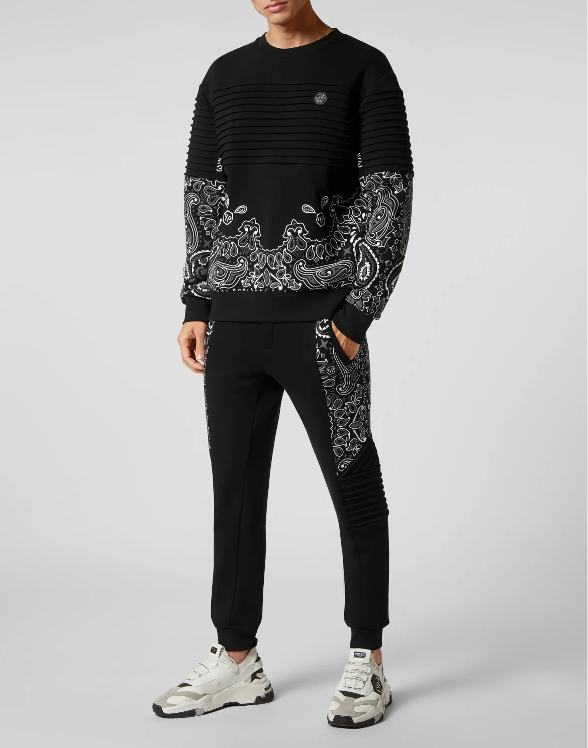 Sweatshirt LS Paisley Bandana, цвет: Черный