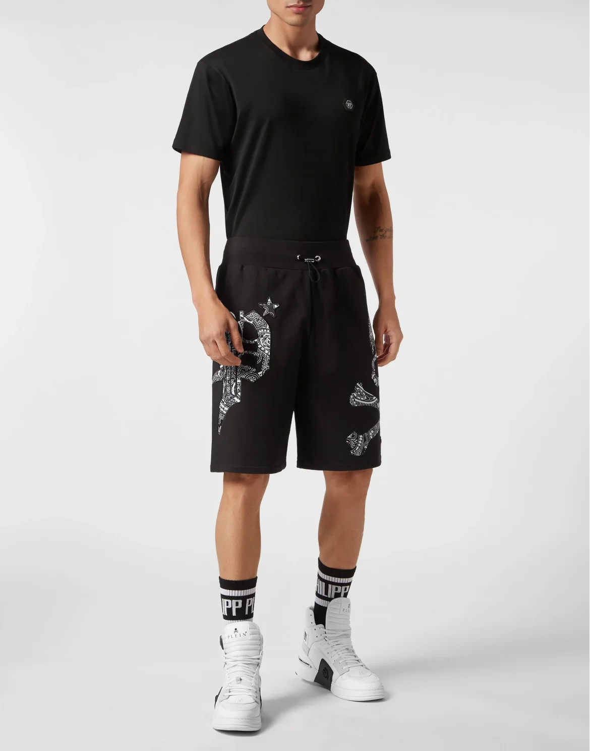 Satin Jogging Shorts Paisley Gothic Plein, цвет: Черный