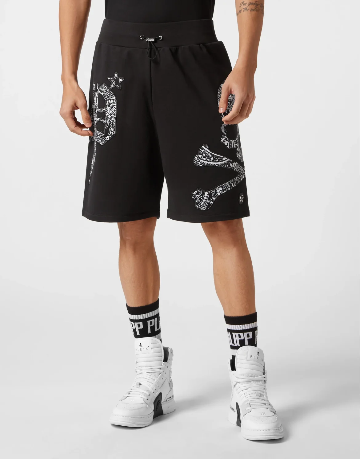 Satin Jogging Shorts Paisley Gothic Plein, цвет: Черный
