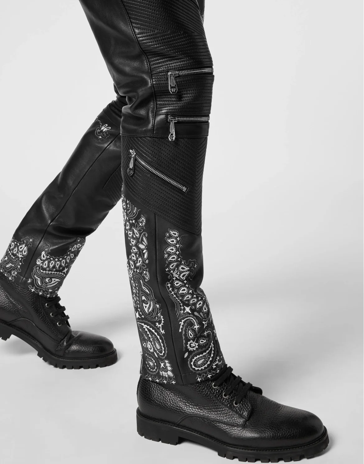 Leather Biker Trousers Paisley, цвет: Черный