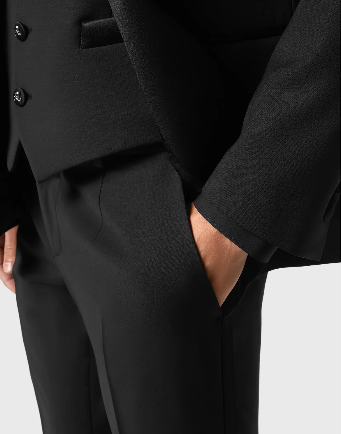 Light Wool Tuxedo Suit: Blazer/Gilet/Trousers, цвет: Черный
