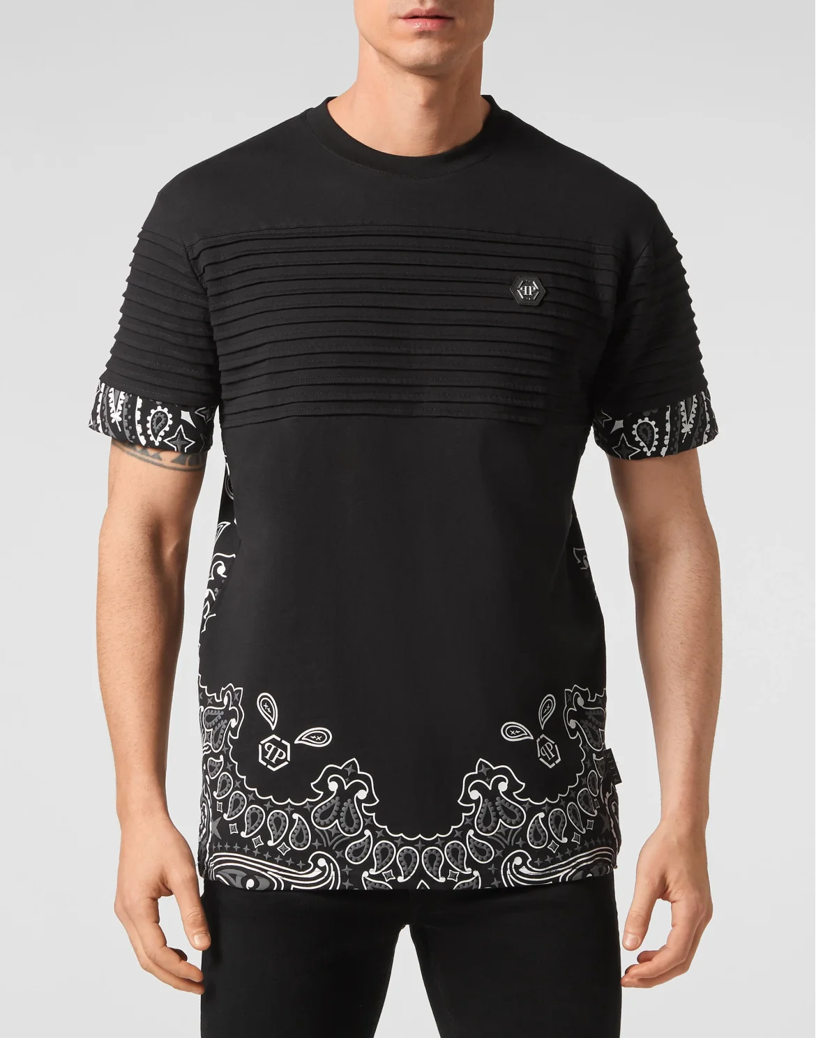 T-shirt Round Neck SS Paisley Bandana, цвет: Черный