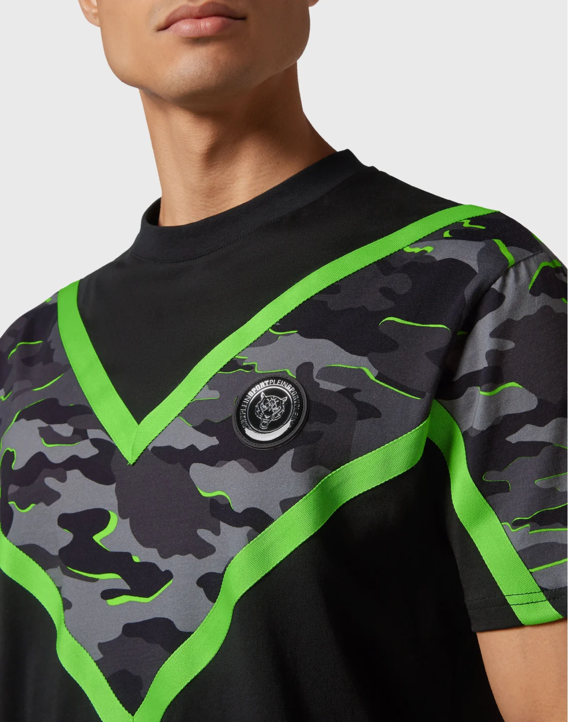 T-shirt Round Neck SS Neon Amazon Edition (Camouflage), цвет: Зеленый