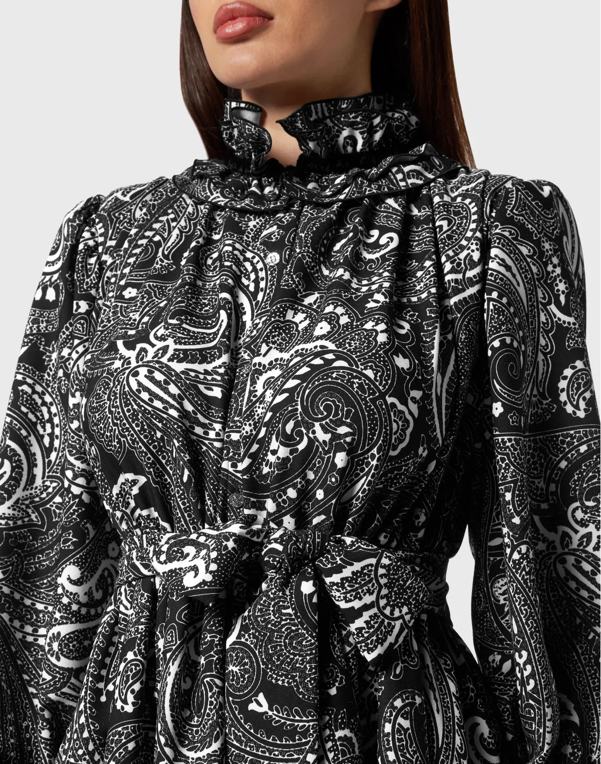 Crepe Short Dress Paisley, цвет: Черный