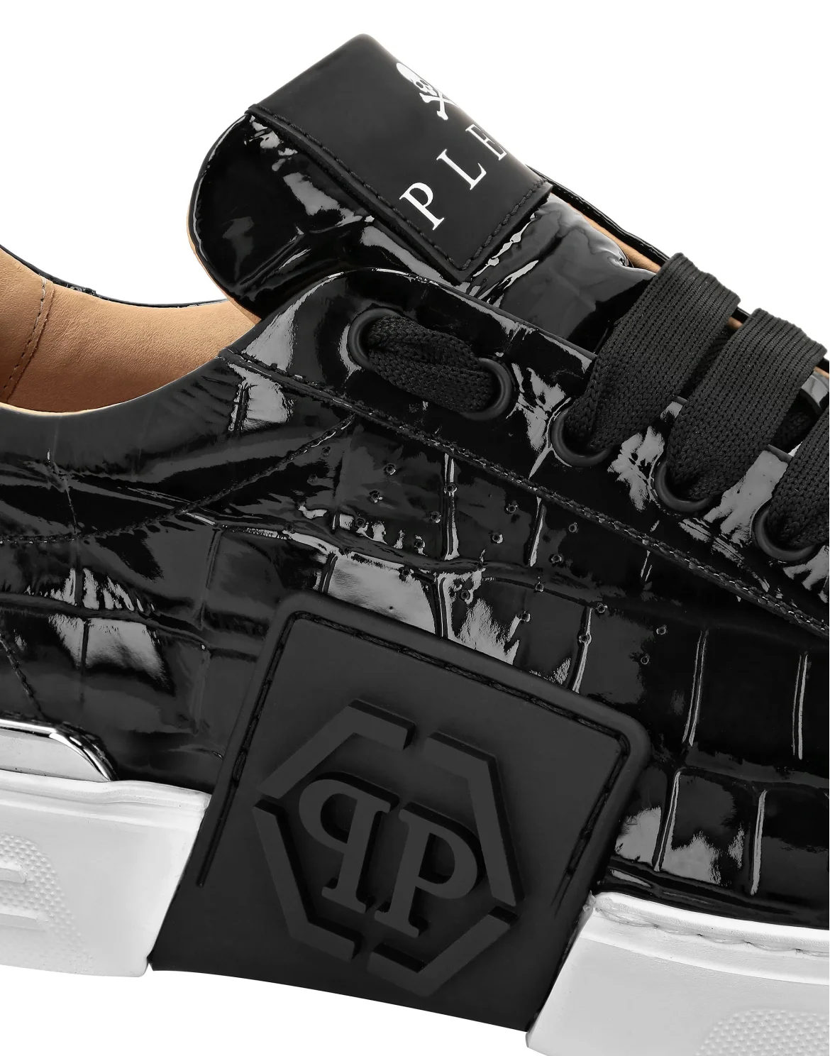 Croco Effect Lo-Top Sneakers, цвет: Черный
