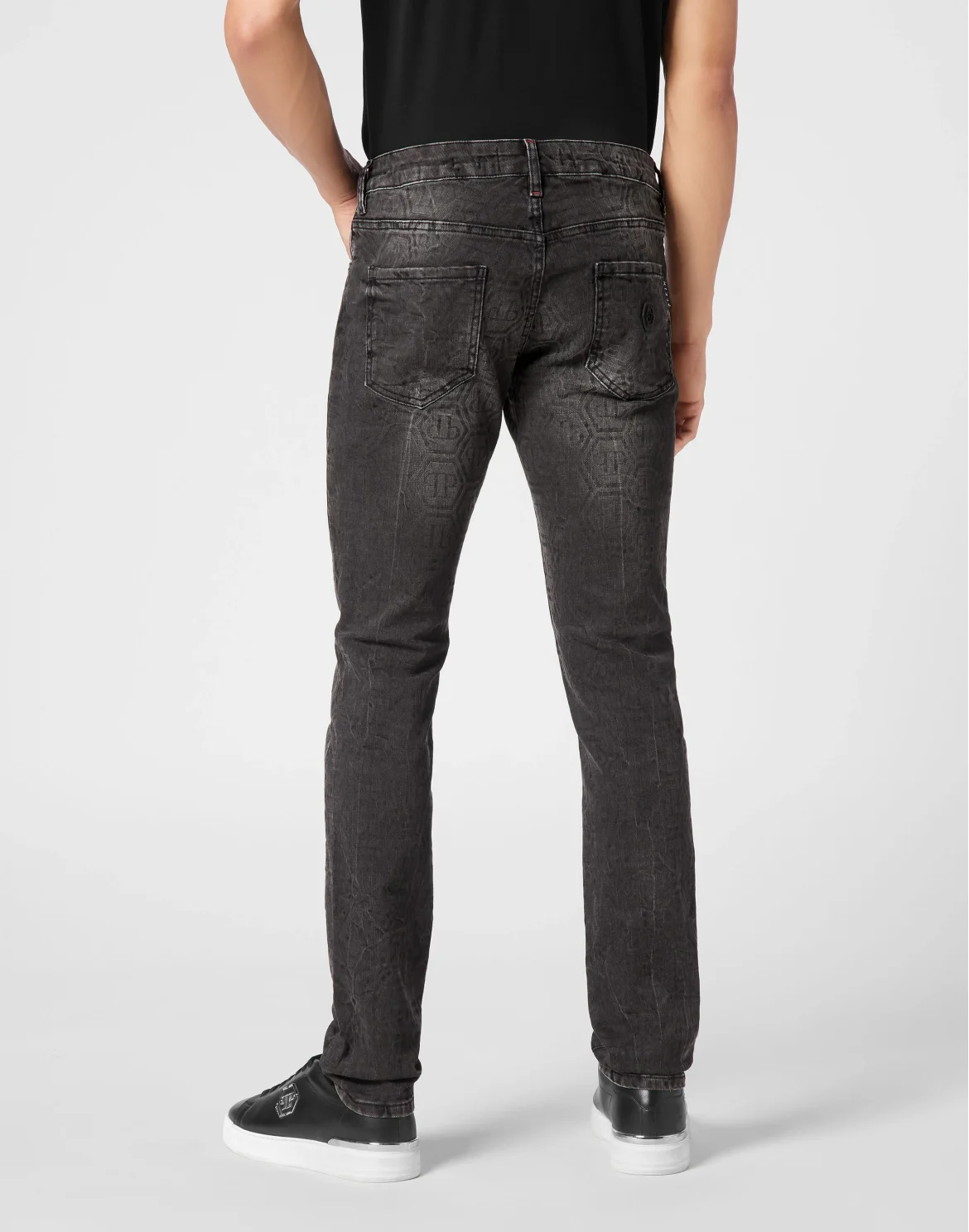 Super Straight Cut Monogram, цвет: Серый