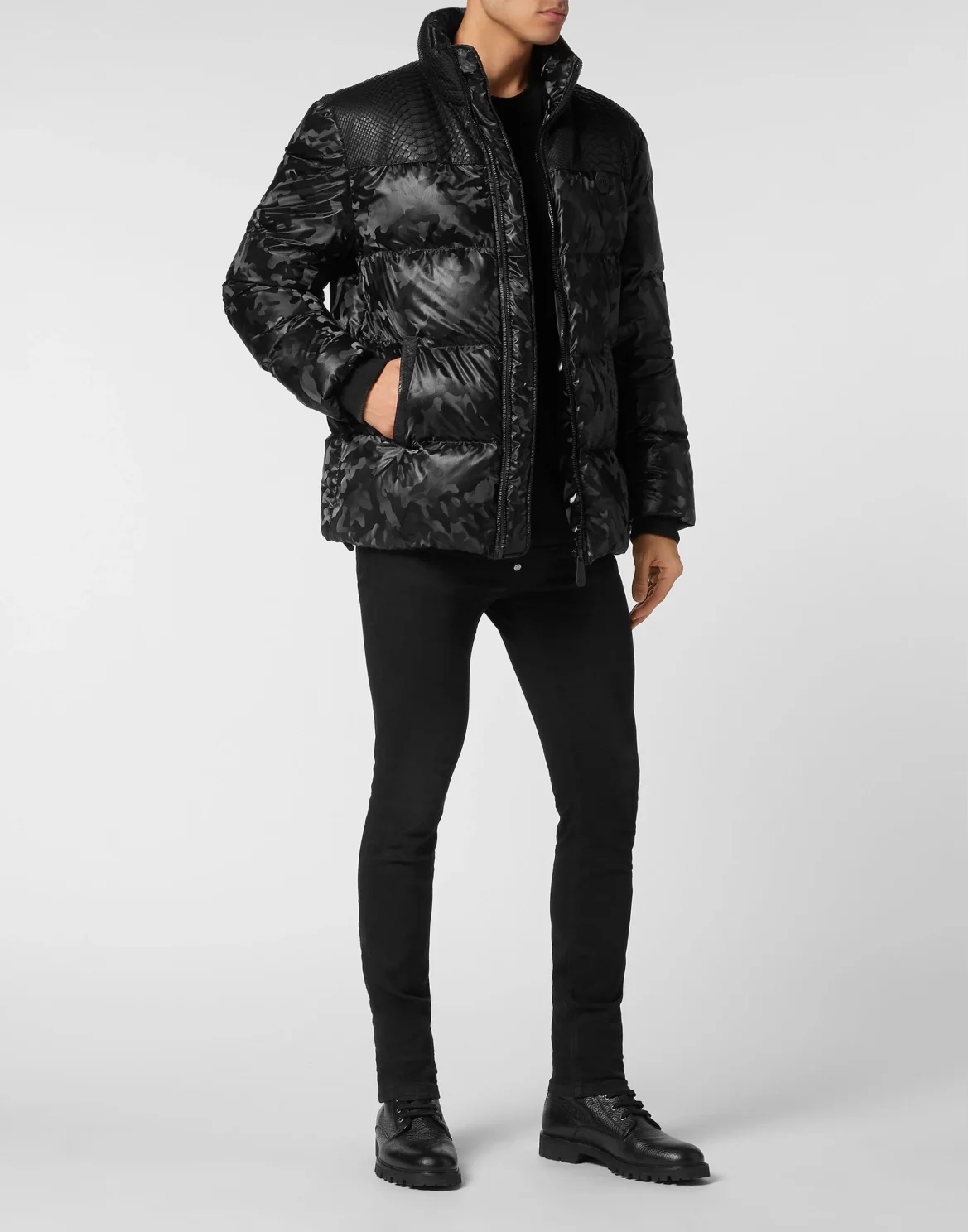 Down Jacket With Python Inserts, цвет: Черный
