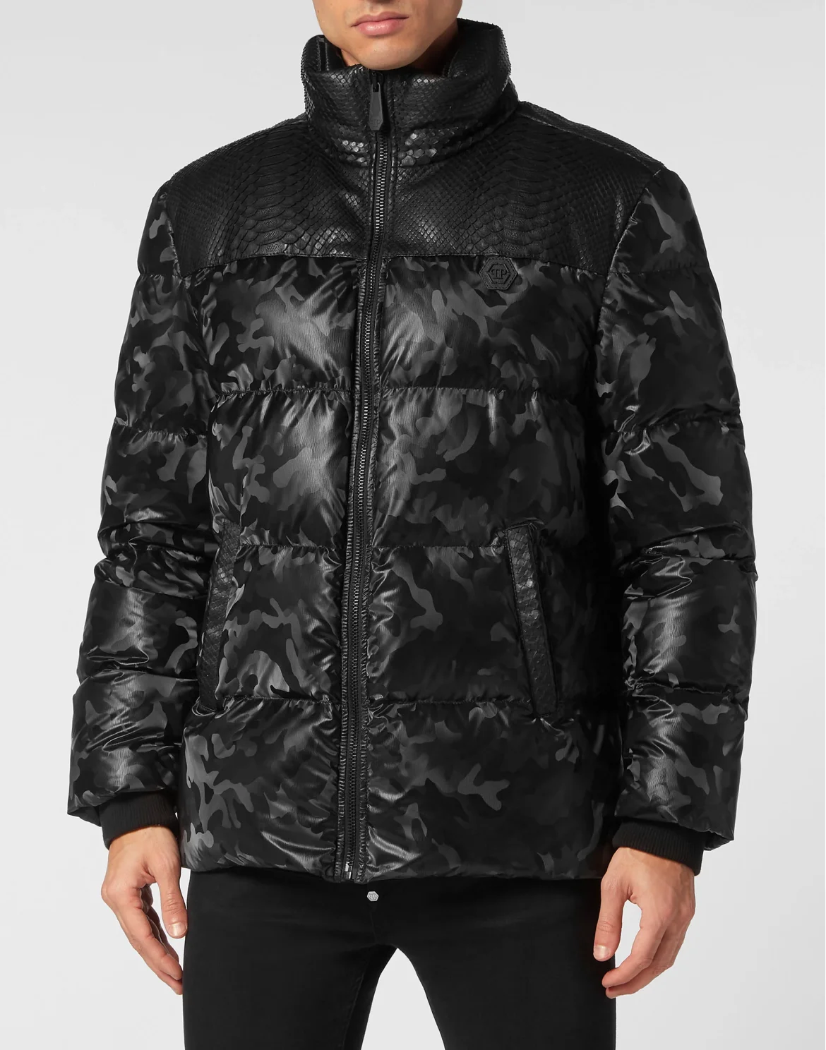 Down Jacket With Python Inserts, цвет: Черный